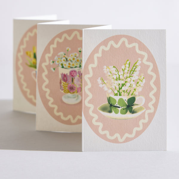 Shades of Pink Botanical Flower concertina card